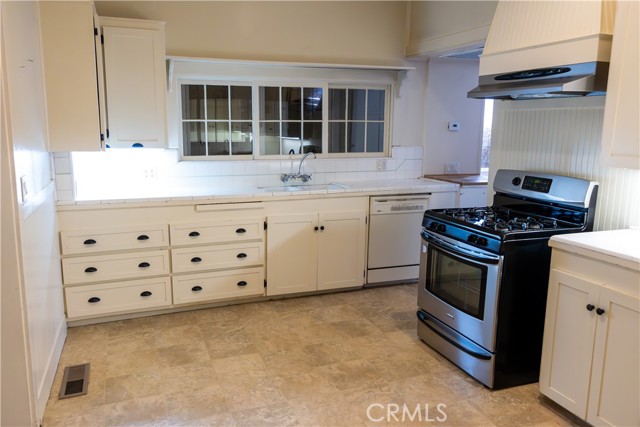 Detail Gallery Image 6 of 29 For 1218 Bird St, Oroville,  CA 95965 - 3 Beds | 2 Baths