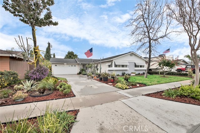 6300 San Ramon Way, Buena Park, CA 90620