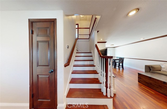 Detail Gallery Image 32 of 71 For 8492 Spring Cir, Huntington Beach,  CA 92646 - 4 Beds | 2/1 Baths