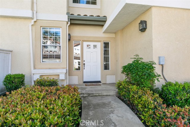 Detail Gallery Image 3 of 34 For 8 Luzern, Mission Viejo,  CA 92692 - 3 Beds | 2/1 Baths