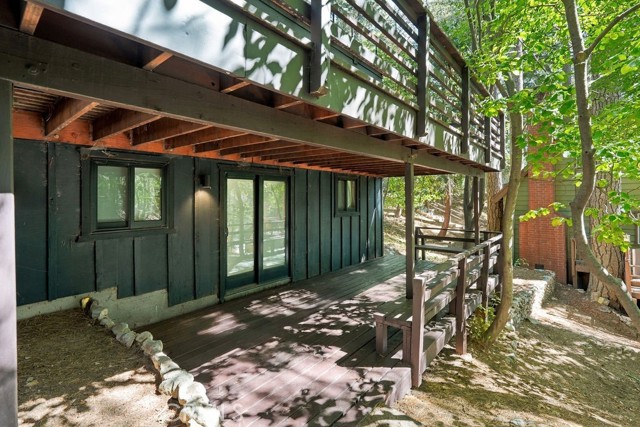 813 Poe Court, Lake Arrowhead, CA 92352