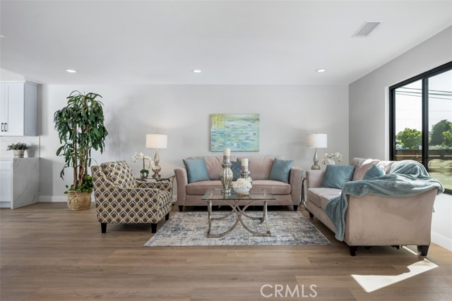 849 Melham Avenue, La Puente CA: https://media.crmls.org/medias/8223b991-18d0-4c03-a1b5-b5af69f6bd32.jpg