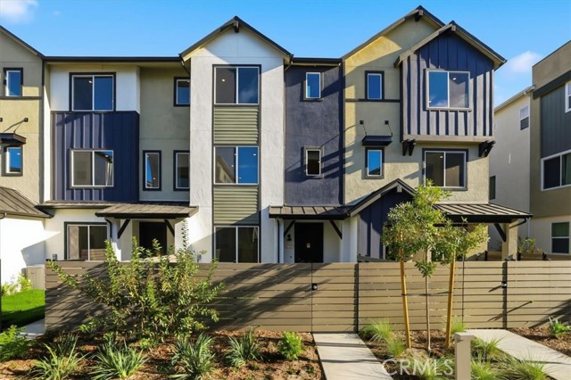 Front Image Thumbnail for CRIV25278788