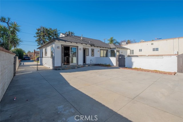 6628 Gentry Avenue, North Hollywood (los Angeles), California 91606, 4 Bedrooms Bedrooms, ,3 BathroomsBathrooms,Residential Lease,For Rent,6628 Gentry Avenue,CRSR24234348