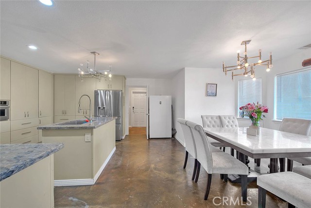 Detail Gallery Image 25 of 75 For 11077 Valle Vista Rd, Phelan,  CA 92371 - 5 Beds | 3/1 Baths