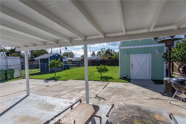 6851 Lubao Avenue, Winnetka CA: https://media.crmls.org/medias/8225836d-90e2-4be6-97fa-0ce5ea697534.jpg