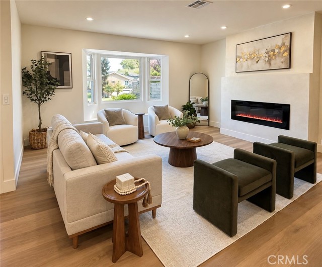 9443 Mclennan Avenue photo 6