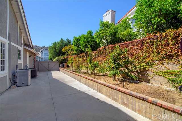29423 Bertrand photo 32