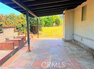7111 Colwyn Ave, Highland CA: https://media.crmls.org/medias/82267803-de8e-4b6c-9514-1b0a19f3f422.jpg