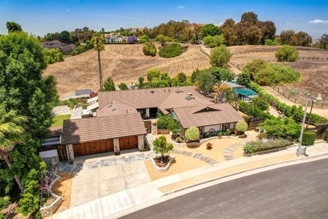 Image 71 of 72 For 27151 Mission Hills Drive