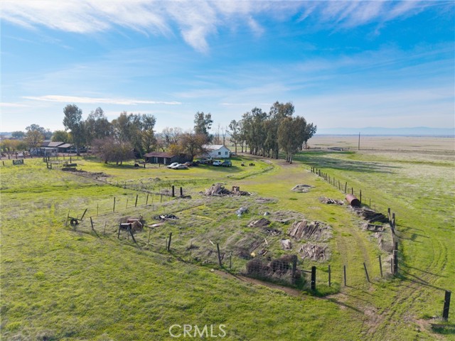 Detail Gallery Image 14 of 31 For 15696 Meridian Road, Chico,  CA 95973 - 2 Beds | 1 Baths