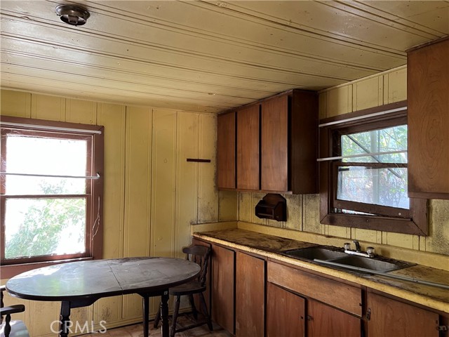 Detail Gallery Image 2 of 12 For 462 Gage St, Planada,  CA 95365 - 2 Beds | 1 Baths