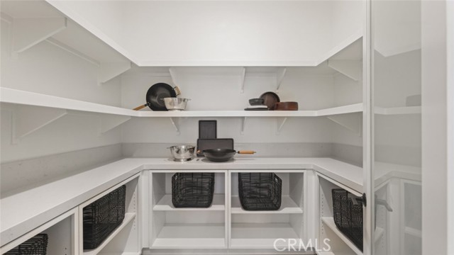 Detail Gallery Image 4 of 33 For 4971 Rideline Rd, Yorba Linda,  CA 92887 - 5 Beds | 5/2 Baths