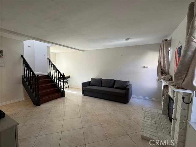 Detail Gallery Image 10 of 21 For 9854 Madera Ct, Rancho Cucamonga,  CA 91730 - 2 Beds | 2/1 Baths