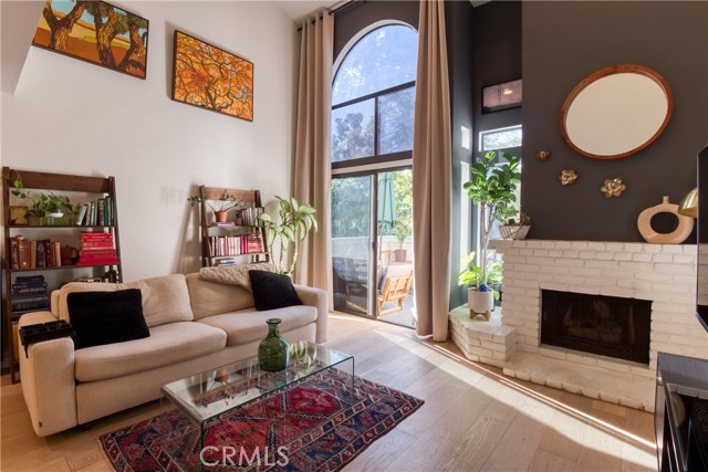 Front Image Thumbnail for CRPW26038934