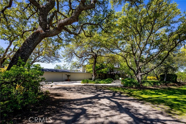 Detail Gallery Image 2 of 52 For 3310 S El Pomar, Templeton,  CA 93465 - 4 Beds | 3/1 Baths