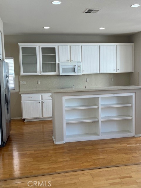 Detail Gallery Image 9 of 39 For 1 Dahlia, Irvine,  CA 92618 - 3 Beds | 2/1 Baths