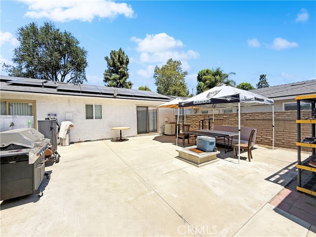 2302 8th Street, La Verne CA: https://media.crmls.org/medias/822bd06d-f86b-474c-8823-31aac211624f.jpg