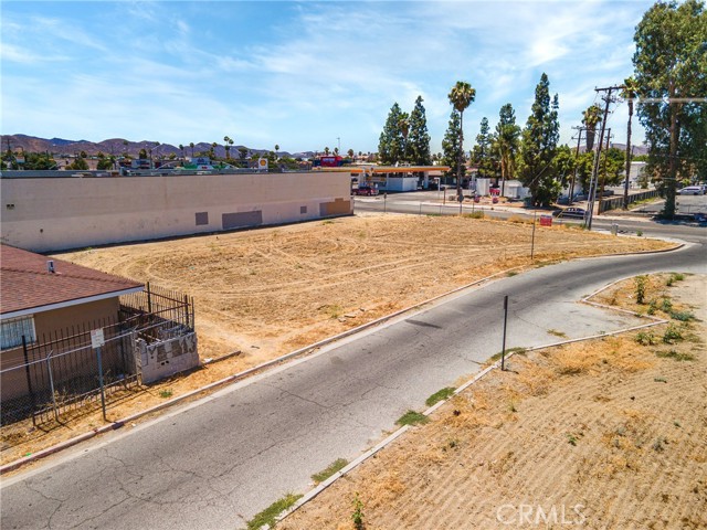0 E. Lyons, Hemet CA: https://media.crmls.org/medias/822c1246-7439-4b91-a914-edf8fd8360e6.jpg