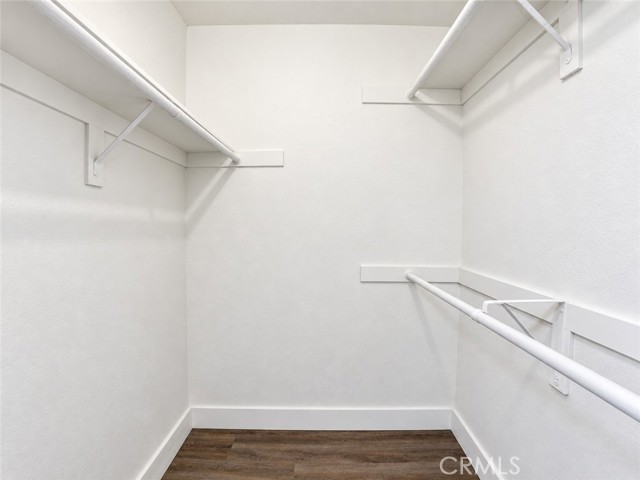11657 Oxnard Street, 109 photo 12