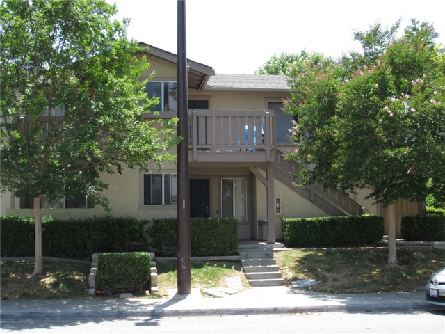 Detail Gallery Image 3 of 44 For 113 Rockwood, Irvine,  CA 92614 - 3 Beds | 2 Baths