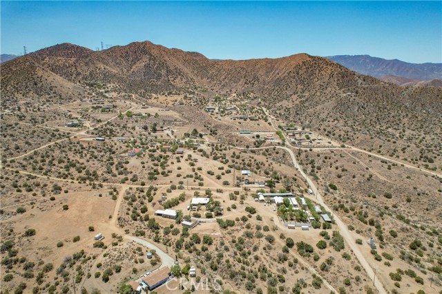 1125 Bulla Vista Road, Acton CA: https://media.crmls.org/medias/822ebb77-7759-4312-8cf4-b9fcbdc5392c.jpg