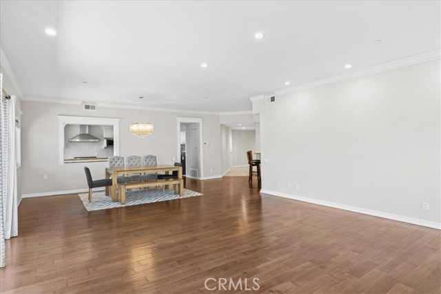 Detail Gallery Image 13 of 41 For 512 Esplanade #103,  Redondo Beach,  CA 90277 - 2 Beds | 2 Baths