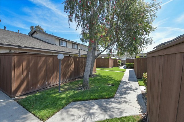 Detail Gallery Image 18 of 34 For 22346 Harbor Ridge Lane #4,  Torrance,  CA 90502 - 3 Beds | 1/1 Baths