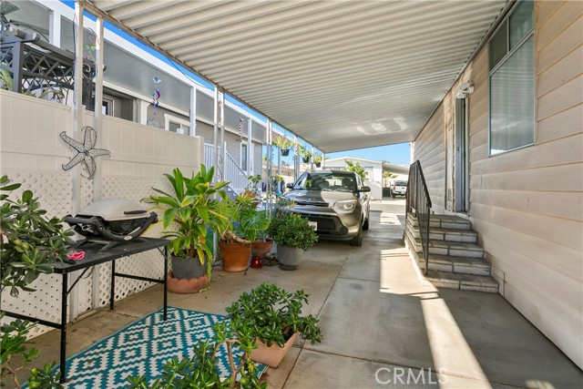 24921 Muirlands Boulevard, Lake Forest CA: https://media.crmls.org/medias/82308f2d-4e65-4cce-9c9b-bc5ee443ccf7.jpg