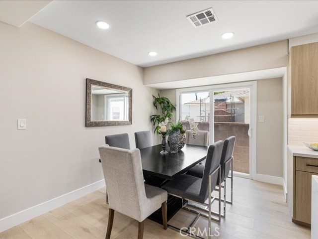 4609 Highgrove Avenue, Torrance CA: https://media.crmls.org/medias/8230bcf4-22a9-4744-8fa7-f9ac6c5f01fe.jpg