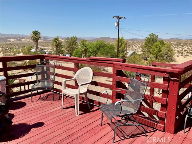 68919 Kachina Drive, 29 Palms CA: https://media.crmls.org/medias/8230c9a7-dbe2-41c4-ab9e-74cecf986007.jpg