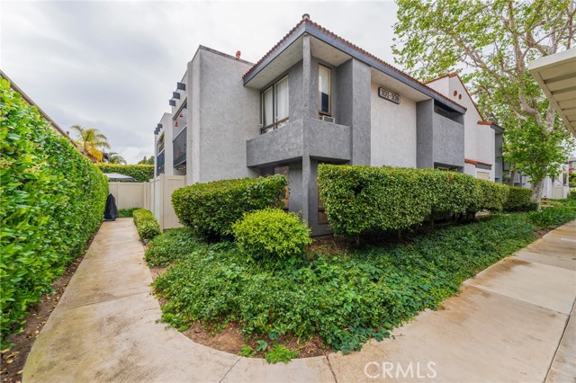 Detail Gallery Image 6 of 41 For 215 Wichita Ave #106,  Huntington Beach,  CA 92648 - 1 Beds | 1 Baths