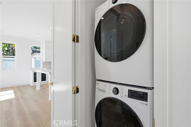 Detail Gallery Image 34 of 35 For 317 Rochester, Costa Mesa,  CA 92627 - 7 Beds | 6/1 Baths