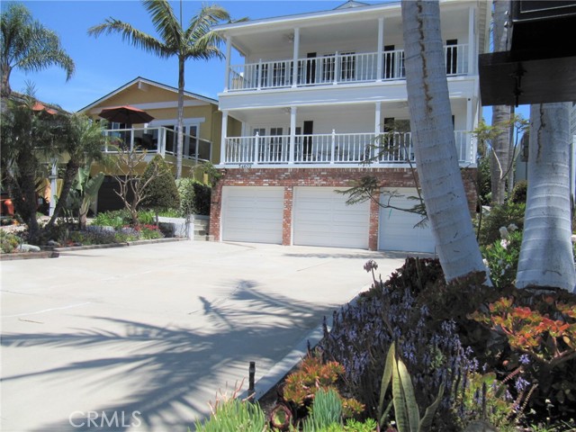Detail Gallery Image 3 of 24 For 34602 Camino Capistrano #B,  Dana Point,  CA 92624 - 2 Beds | 2 Baths
