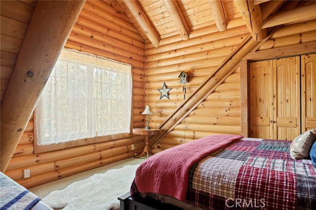 27492 Cedarwood Court, Lake Arrowhead CA: https://media.crmls.org/medias/823254c4-8866-475a-8c26-8c0a083fc1af.jpg