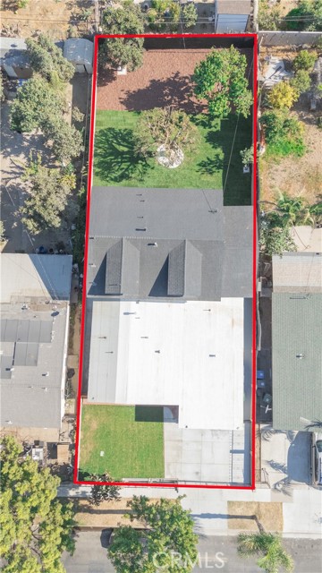 Detail Gallery Image 46 of 48 For 2122 W 10th St, Santa Ana,  CA 92703 - – Beds | – Baths