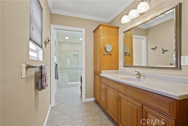 20392 Densmore Lane, Huntington Beach CA: https://media.crmls.org/medias/8232c02d-1e12-4679-badf-76c9a520c004.jpg