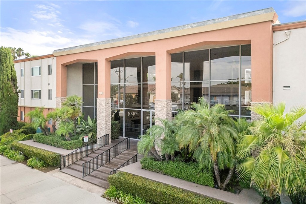 400 N Acacia Avenue #C33