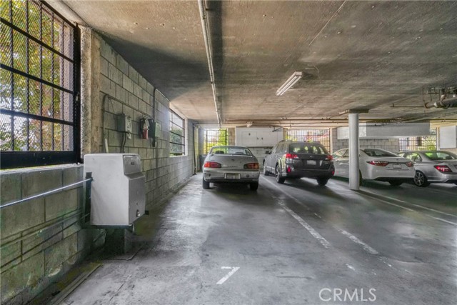 13903 Sherman Way, Van Nuys CA: https://media.crmls.org/medias/823340a4-ea6f-4a15-989e-1358da3a8166.jpg