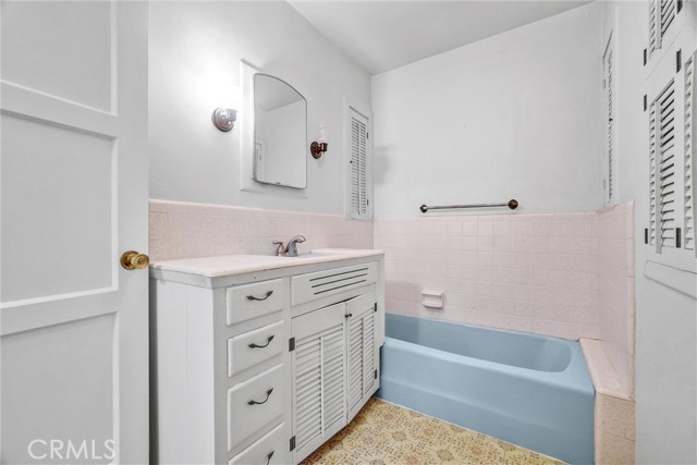 Detail Gallery Image 13 of 21 For 6361 Los Robles, Buena Park,  CA 90621 - 3 Beds | 2 Baths