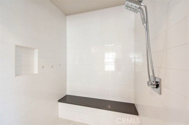 Detail Gallery Image 12 of 22 For 117 Frontier, Irvine,  CA 92620 - 4 Beds | 4/1 Baths