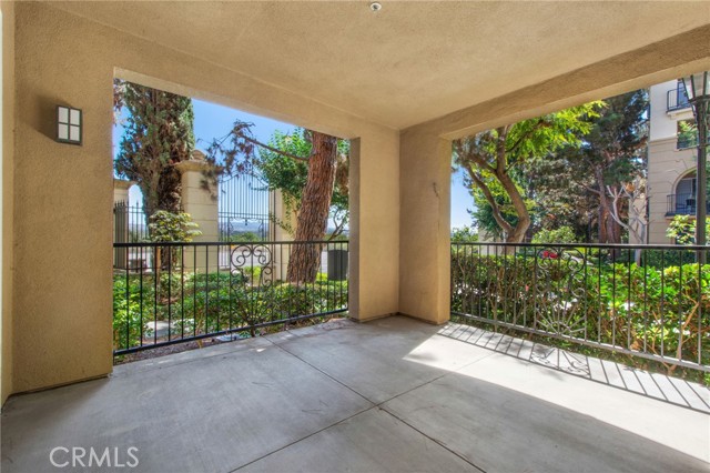 3270 Watermarke Place, Irvine CA: https://media.crmls.org/medias/82335d18-482d-45f6-8408-7aa006a93be9.jpg