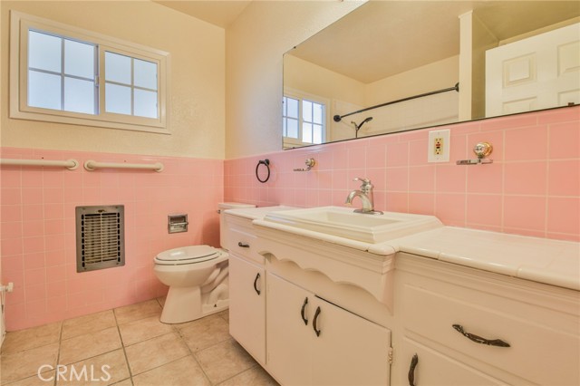 Detail Gallery Image 19 of 24 For 100 Cerritos #7,  Long Beach,  CA 90802 - 1 Beds | 1 Baths