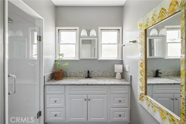 Detail Gallery Image 15 of 34 For 3585 Grayburn Rd, Pasadena,  CA 91107 - 3 Beds | 2 Baths
