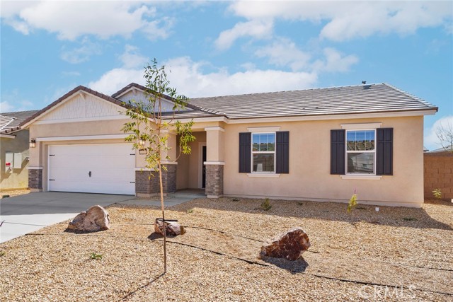 Detail Gallery Image 1 of 7 For 12175 Deborah Pl, Victorville,  CA 92392 - 3 Beds | 2 Baths