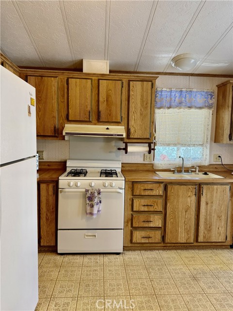 Detail Gallery Image 7 of 32 For 23456 Ottawa Rd #19,  Apple Valley,  CA 92308 - 2 Beds | 1 Baths