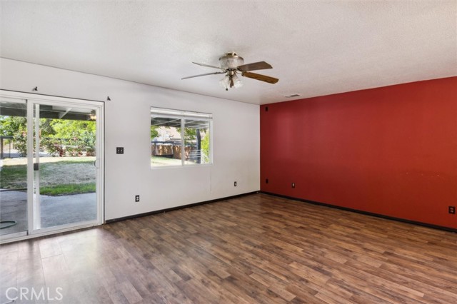Detail Gallery Image 17 of 51 For 8825 Old Santa Rosa Rd, Atascadero,  CA 93422 - 6 Beds | 3 Baths