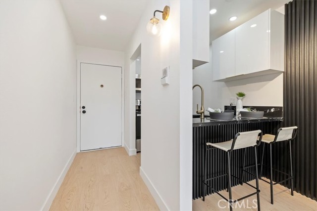 Detail Gallery Image 14 of 34 For 320 S Ardmore #233,  Los Angeles,  CA 90020 - 1 Beds | 1 Baths