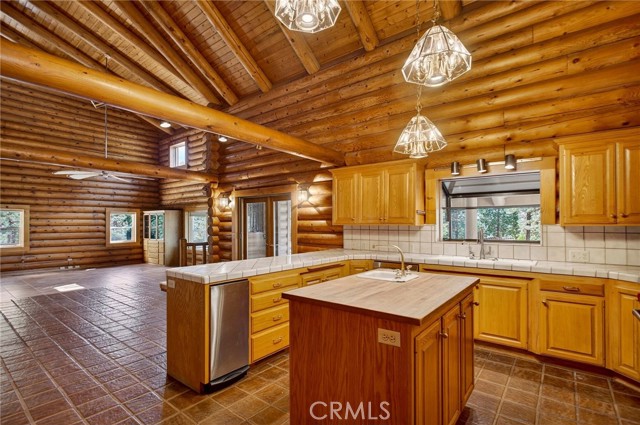 Detail Gallery Image 7 of 35 For 15756 Fitzgerald Ct, Forest Ranch,  CA 95942 - 2 Beds | 3 Baths