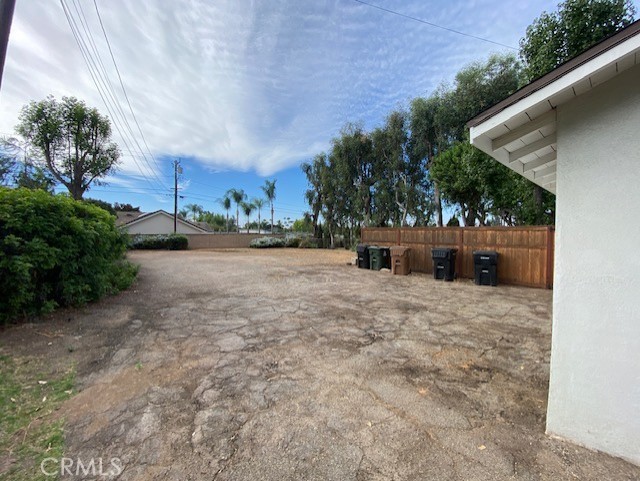 926 W. Valencia Mesa Drive, Fullerton CA: https://media.crmls.org/medias/82363df5-15d6-4d8d-bf8b-a53e0d0225d7.jpg